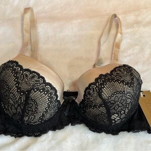 Satin Push-Up Bra with Black Lace - Champagne/Black